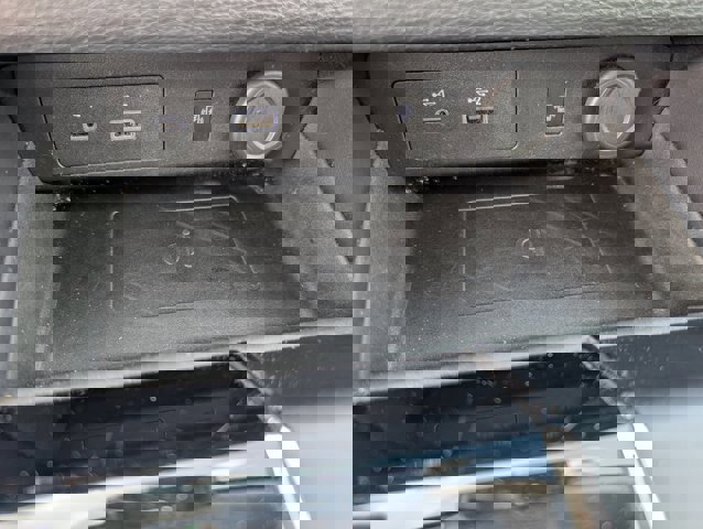 Used 2024 Mitsubishi Outlander SE image 16