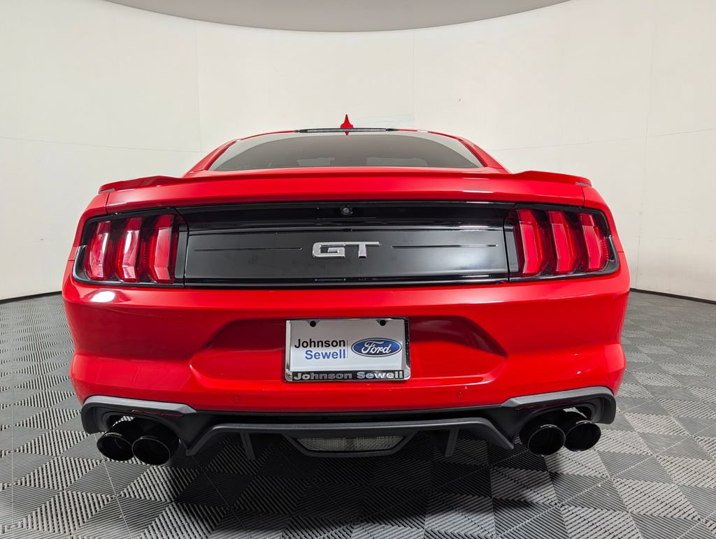 Certified 2022 Ford Mustang GT RWD image 6