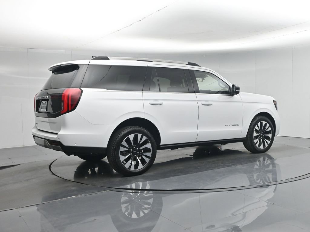 Certified 2025 Ford Expedition Platinum w/ Driver's Package AWD/4WD image 33