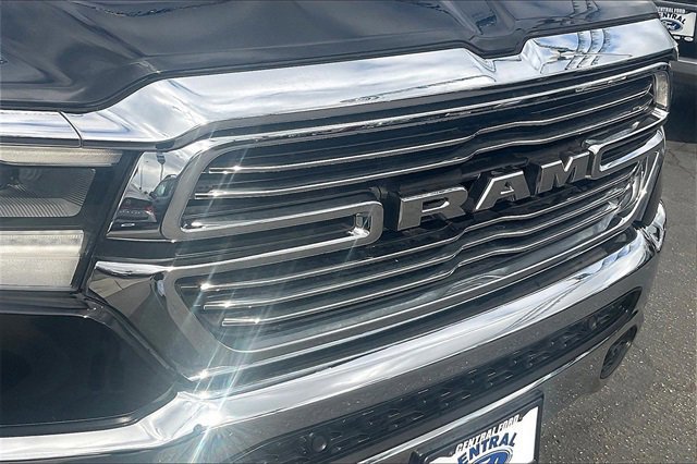Used 2019 RAM 1500 Laramie image 29