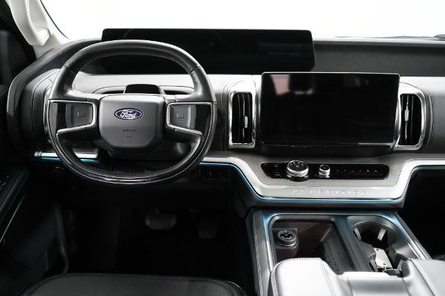 Certified 2025 Ford Expedition Max Platinum AWD/4WD image 13
