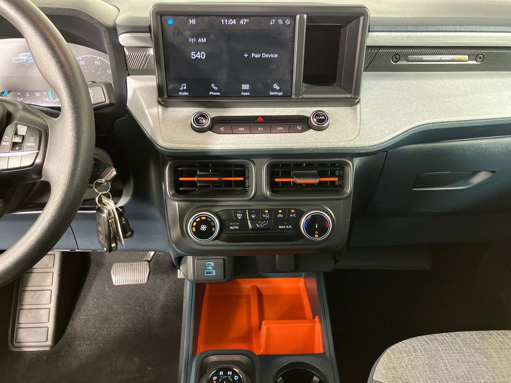 Certified 2024 Ford Maverick XLT image 28