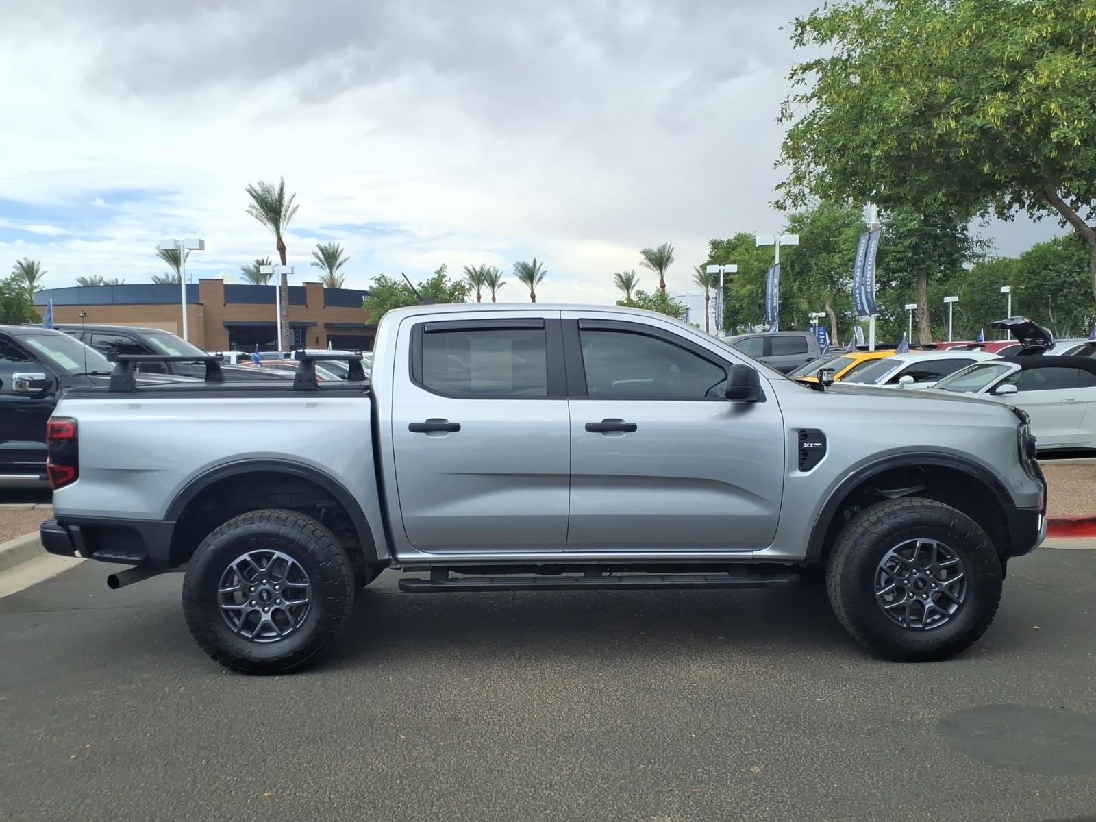 Certified 2024 Ford Ranger XLT w/ FX4 Off-Road Package AWD/4WD image 3