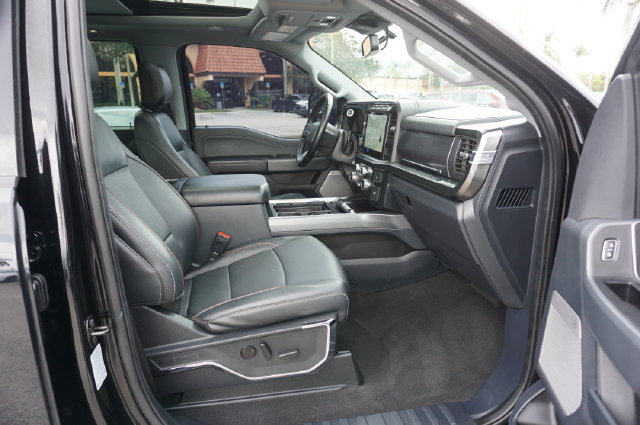 Certified 2024 Ford F250 Lariat w/ Lariat Ultimate Package AWD/4WD image 3