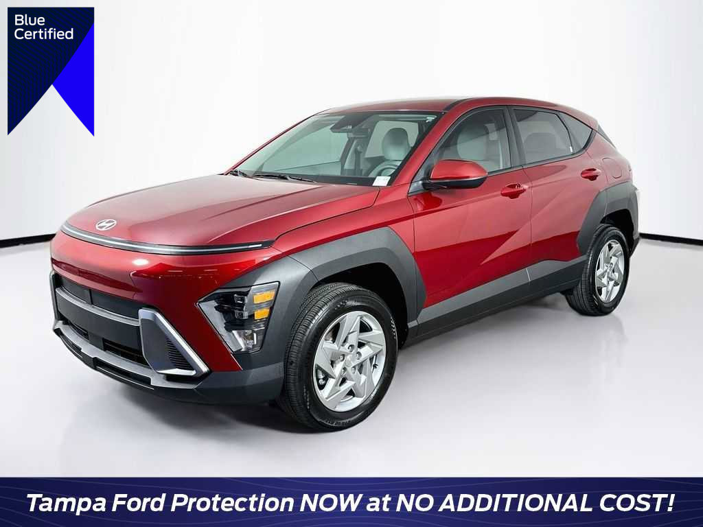 Used 2025 Hyundai Kona SE AWD/4WD image 1