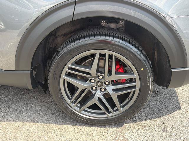 Certified 2025 Ford Explorer ST-Line w/ Premium Package AWD/4WD image 26