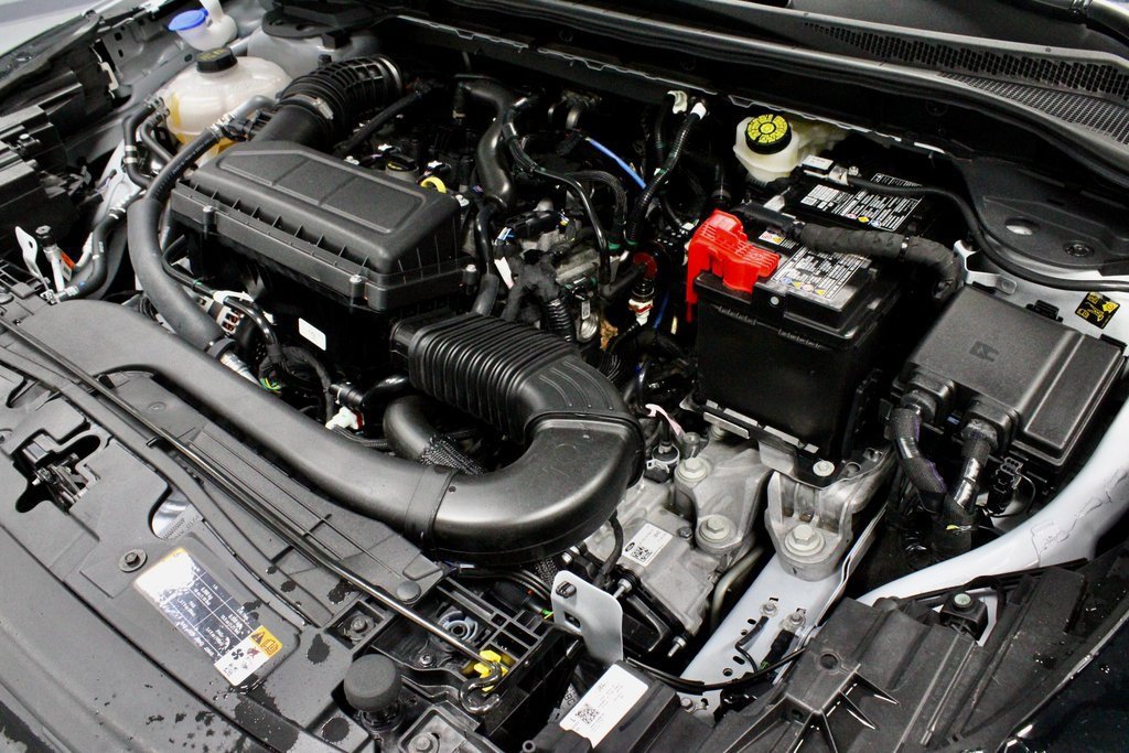 Certified 2025 Ford Escape Active image 17