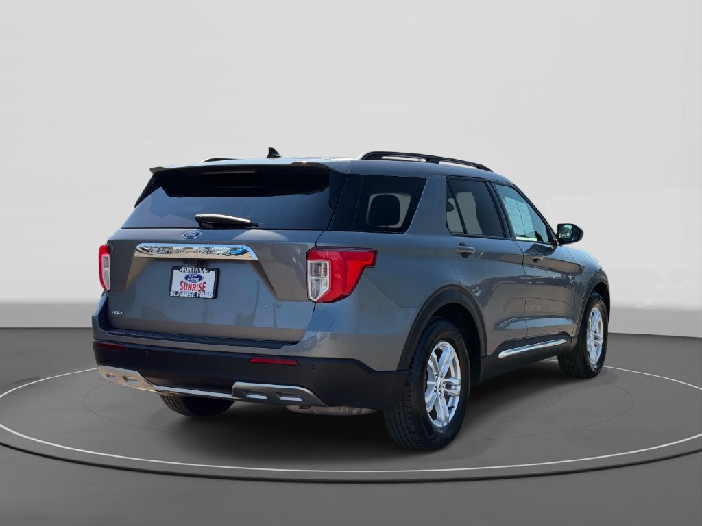 Certified 2023 Ford Explorer XLT w/ Equipment Group 202A RWD image 5