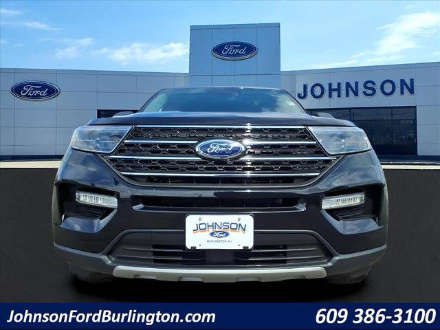 Certified 2022 Ford Explorer XLT w/ Equipment Group 202A image 2