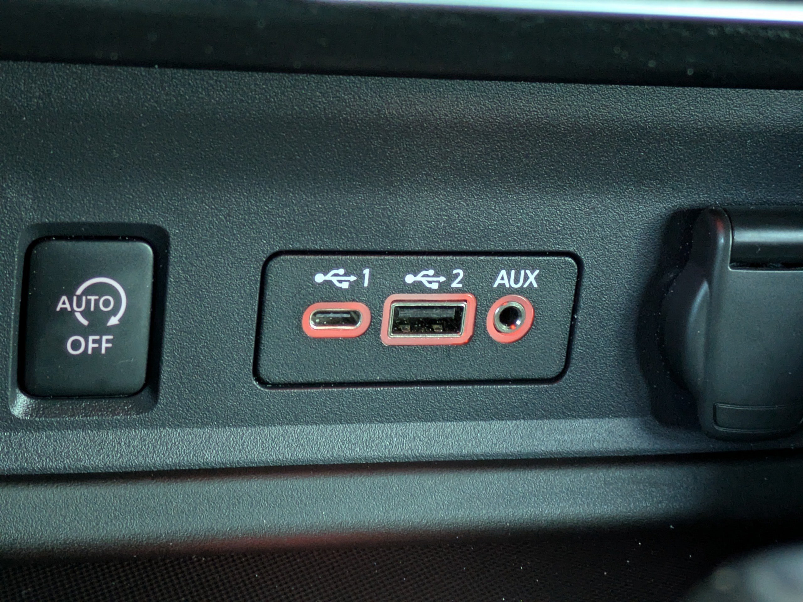 Used 2024 Nissan Sentra SR w/ SR Premium Package FWD image 24