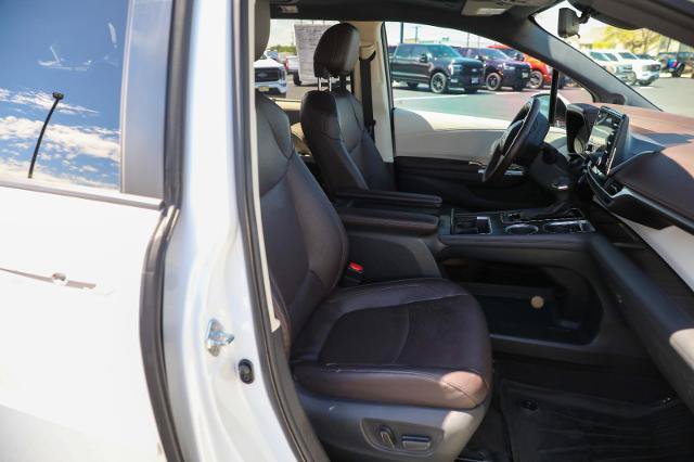 Used 2021 Toyota Sienna Platinum FWD image 26
