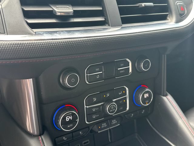 Used 2022 Chevrolet Tahoe RST w/ Luxury Package AWD/4WD image 29