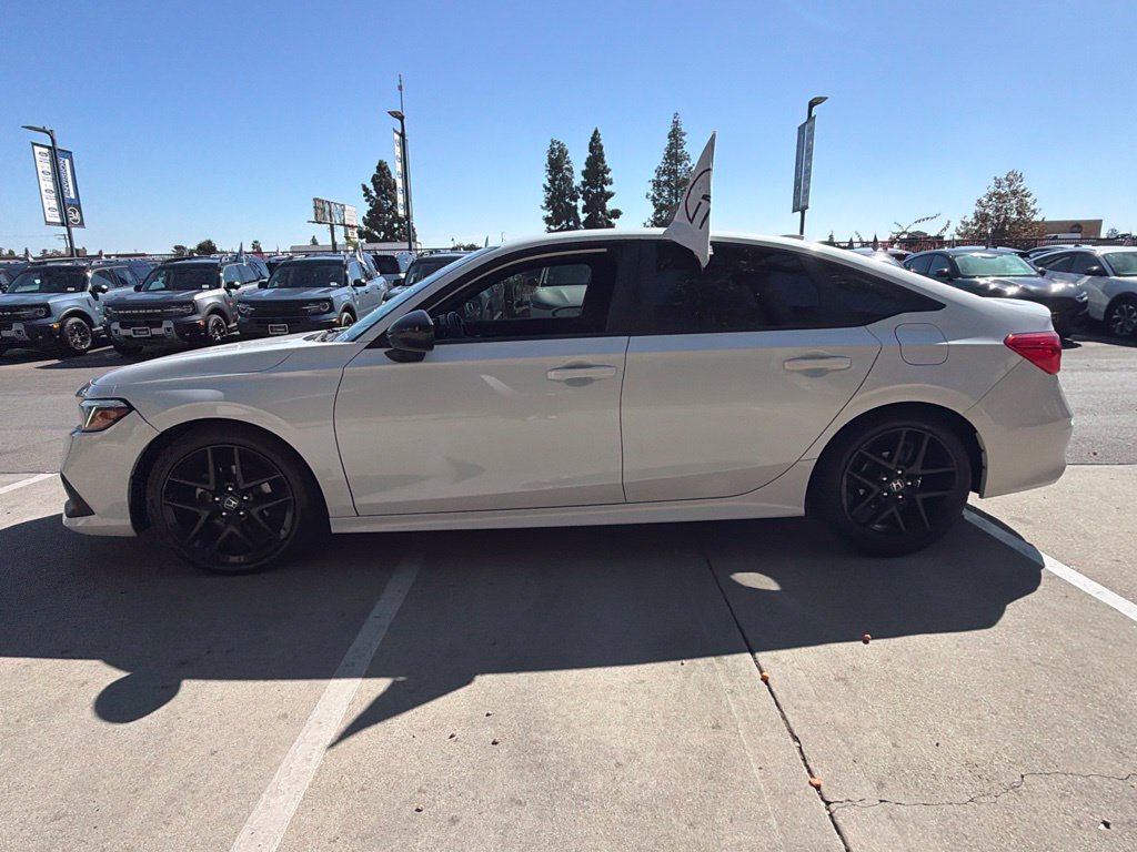 Used 2022 Honda Civic Sport image 7