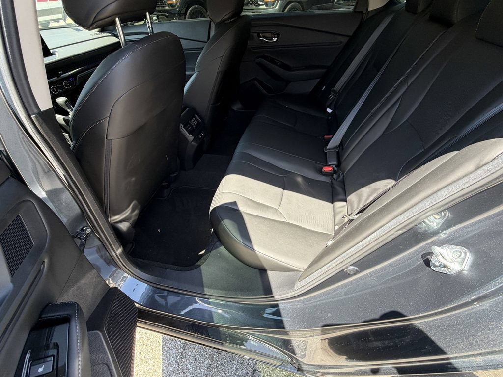 Used 2025 Honda Accord Touring image 18