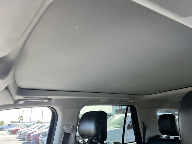 Certified 2025 Ford Expedition Platinum w/ Driver's Package image 11