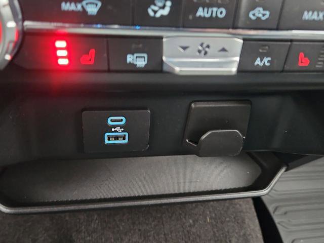 Certified 2022 Ford F150 XLT w/ Equipment Group 302A High image 10