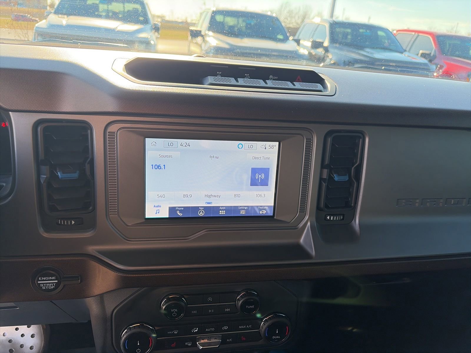 Certified 2022 Ford Bronco Outer Banks image 17