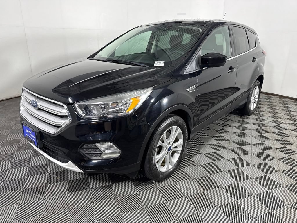 Certified 2019 Ford Escape SE FWD image 5