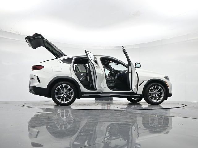 Used 2023 BMW X6 xDrive40i w/ Premium Package image 55