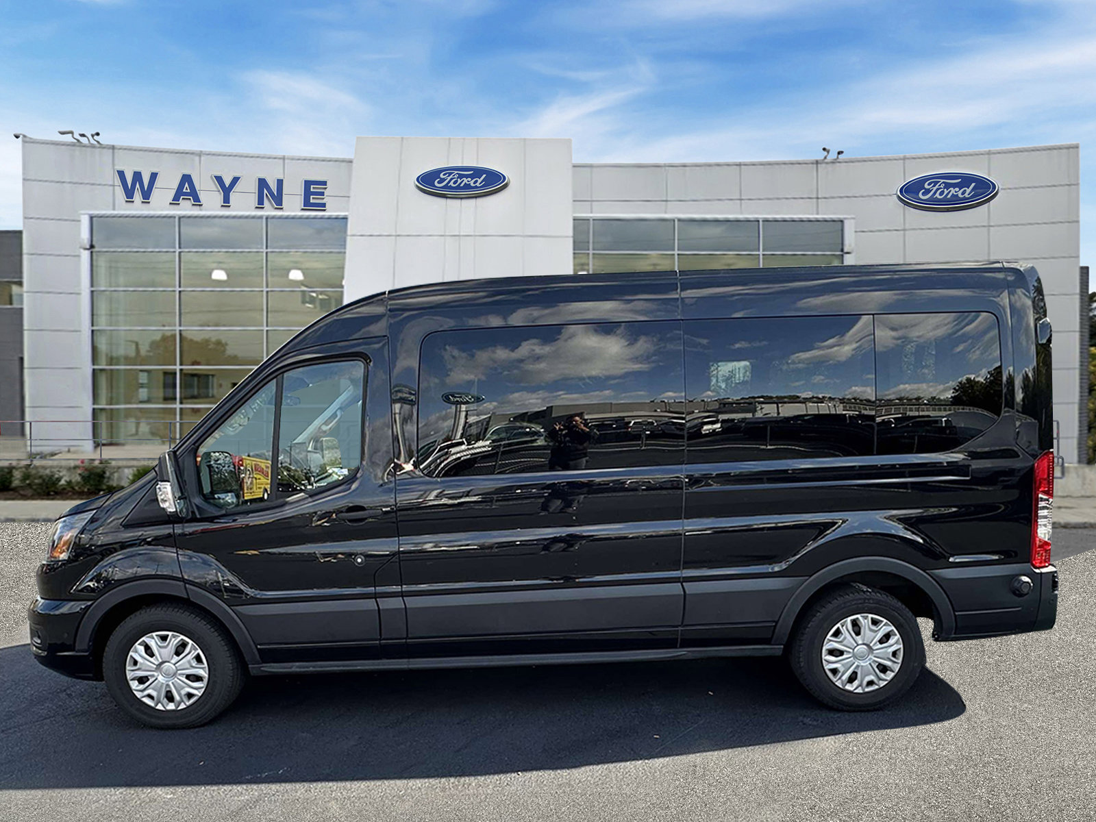 Certified 2024 Ford Transit 350 XLT RWD image 7