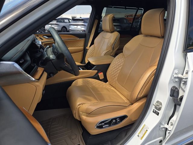 Used 2023 Jeep Grand Cherokee L Summit image 9