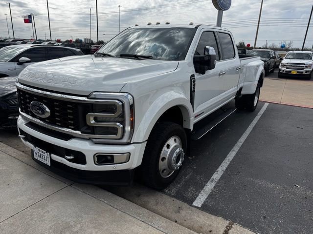 Certified 2024 Ford F450 Platinum w/ FX4 Off-Road Package image 4
