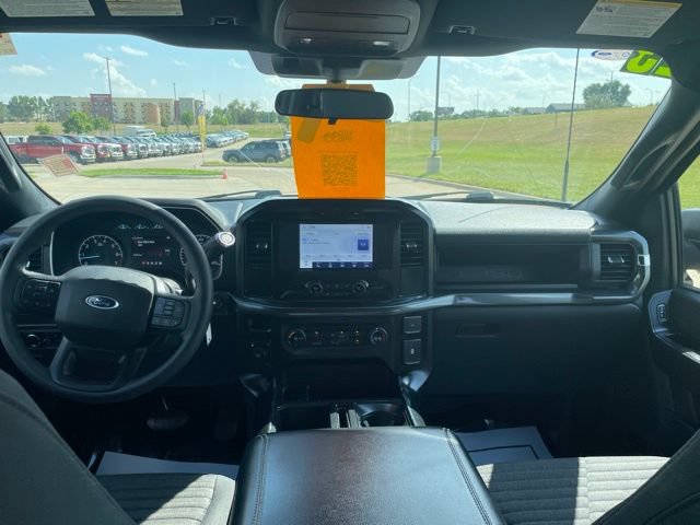 Certified 2017 Ford Transit 350 XLT RWD image 54