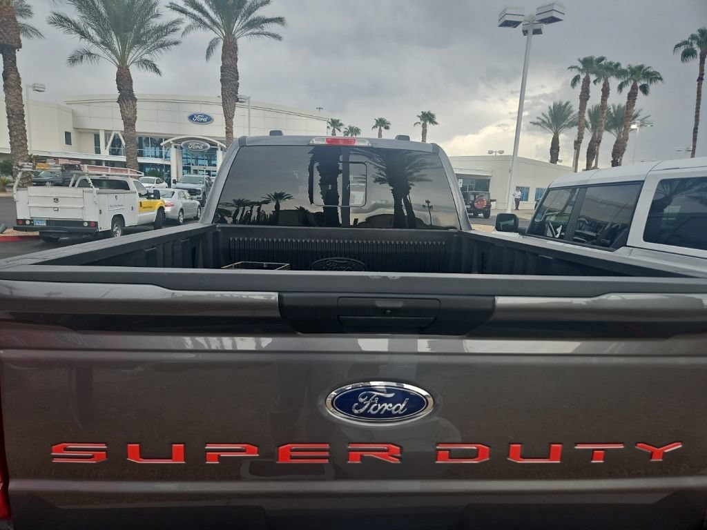 Certified 2024 Ford F250 XLT w/ FX4 Off-Road Package AWD/4WD image 4