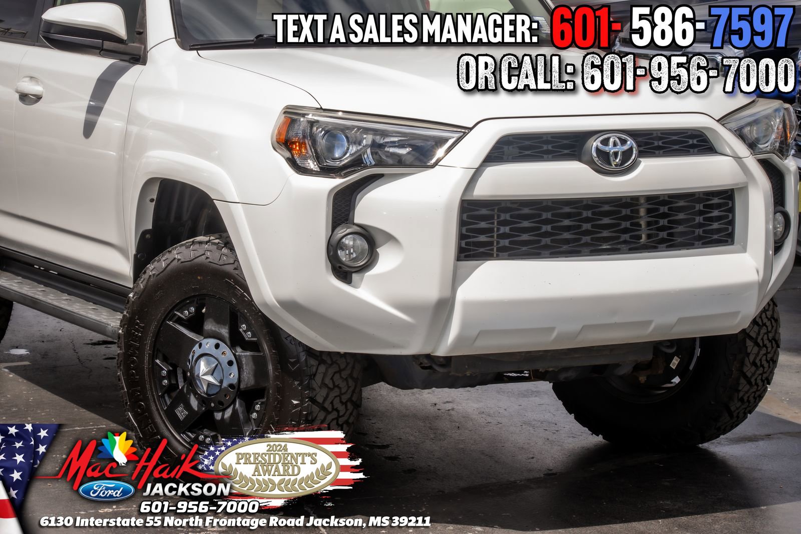 Used 2019 Toyota 4Runner SR5 AWD/4WD image 2