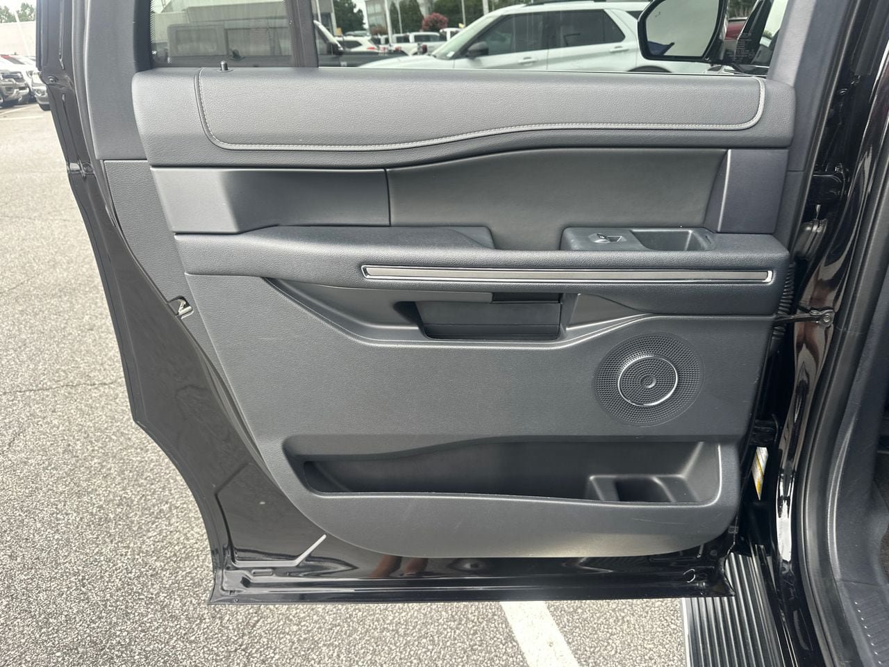 Certified 2022 Ford Expedition Max XLT AWD/4WD image 24