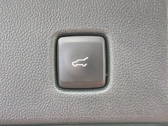 Certified 2023 Ford Escape SE w/ Class II Trailer Tow Package FWD image 20