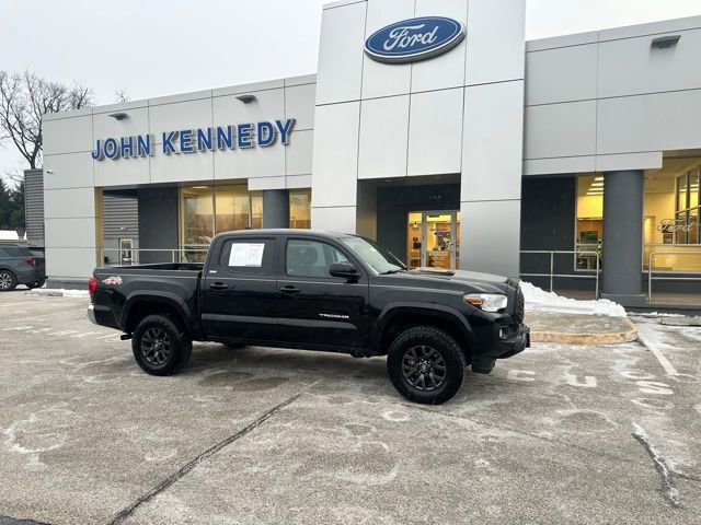 Used 2022 Toyota Tacoma SR5 image 19