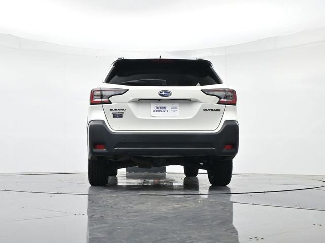 Used 2023 Subaru Outback Onyx Edition AWD/4WD image 39