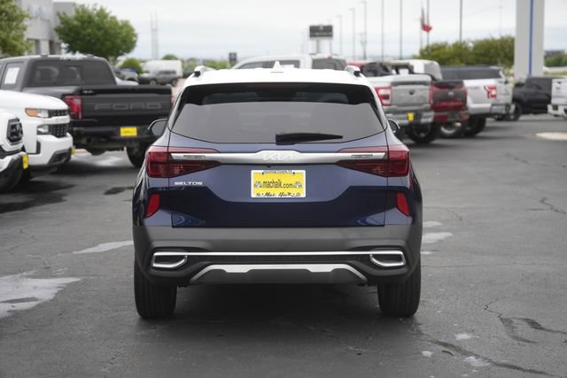 Used 2023 Kia Seltos S w/ Navigation Package image 5