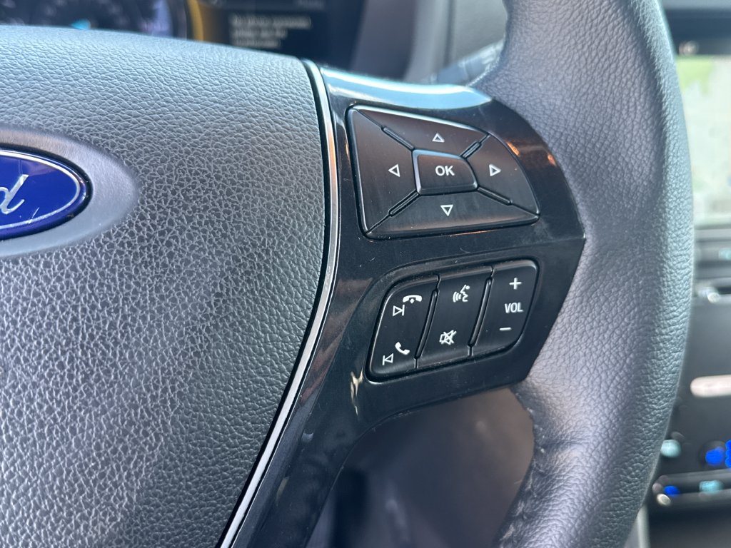 Certified 2018 Ford Explorer Limited FWD image 16