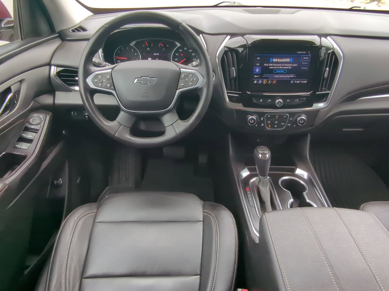 Used 2020 Chevrolet Traverse RS FWD image 14