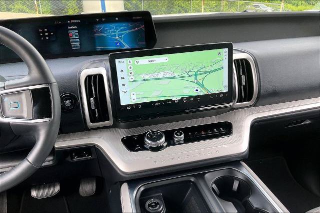 Certified 2025 Ford Expedition Max Active AWD/4WD image 6
