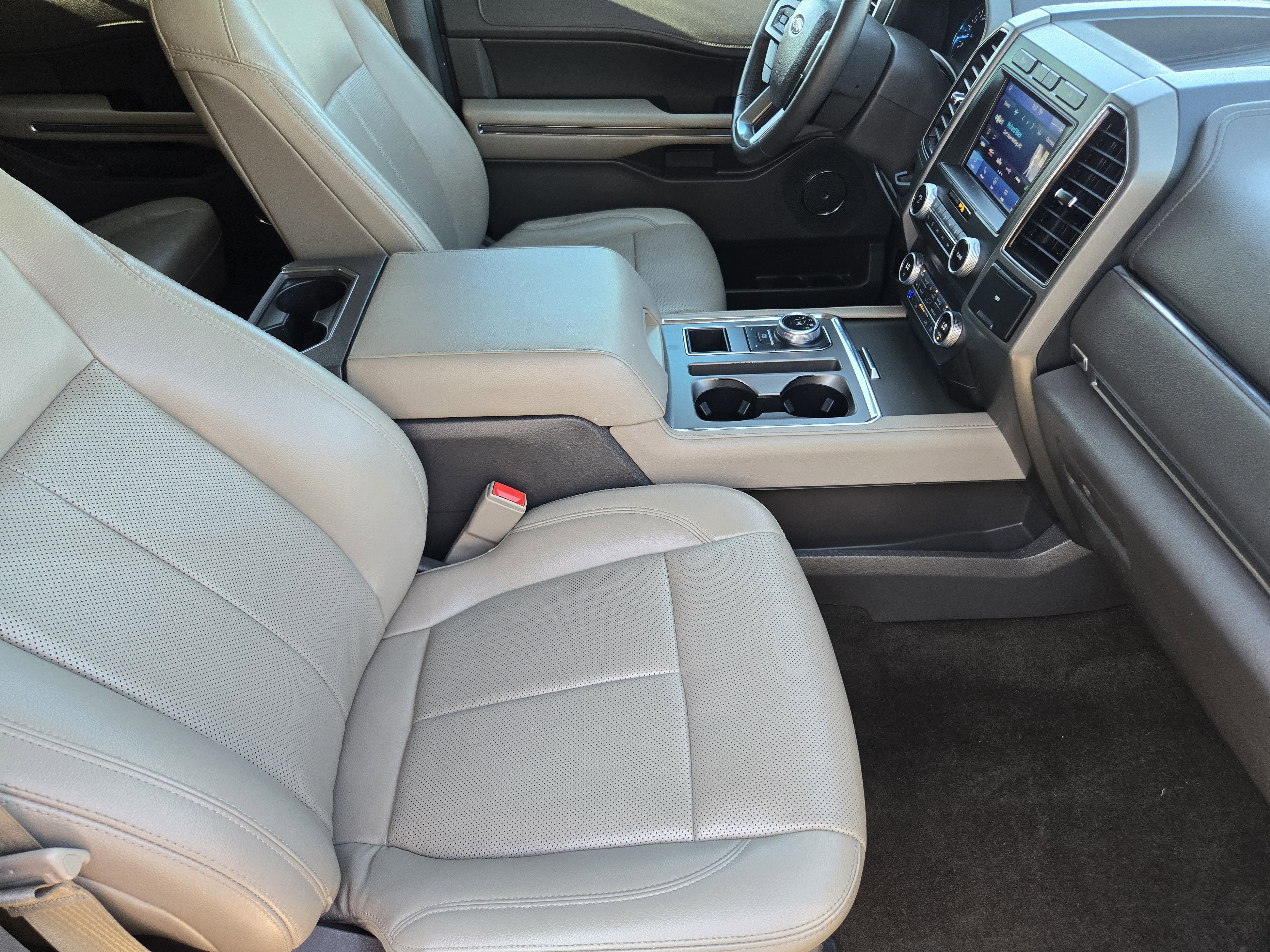 Certified 2021 Ford Expedition Max XLT RWD image 10