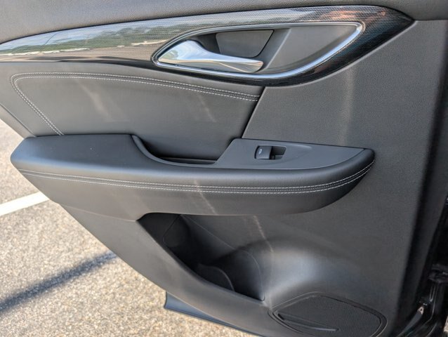 Used 2021 Buick Envision Essence w/ Sport Touring Package FWD image 27