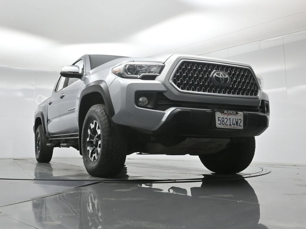Used 2019 Toyota Tacoma TRD Off-Road w/ Technology Package AWD/4WD image 42