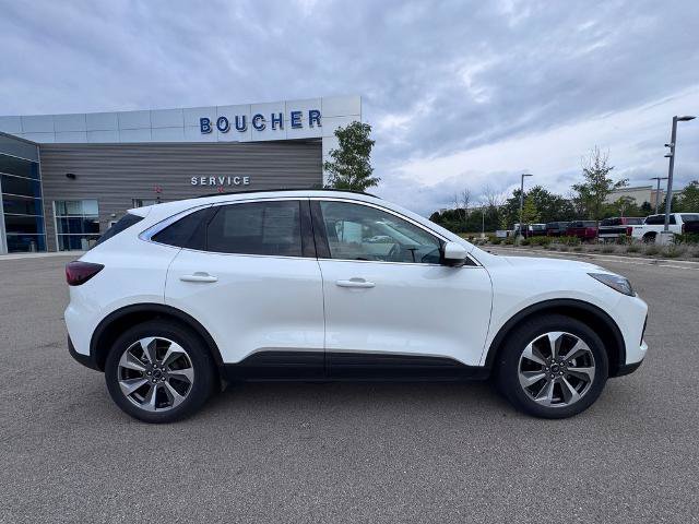 Certified 2024 Ford Escape Platinum w/ Class II Trailer Tow Package AWD/4WD image 6