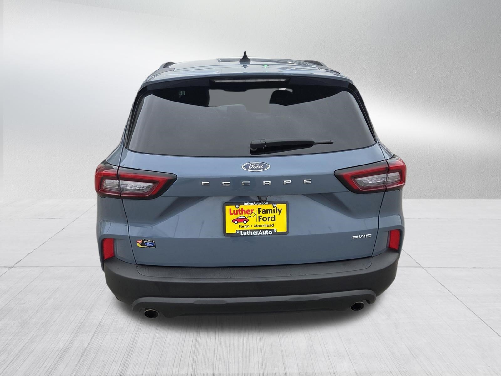 Certified 2025 Ford Escape ST-Line Select AWD/4WD image 6