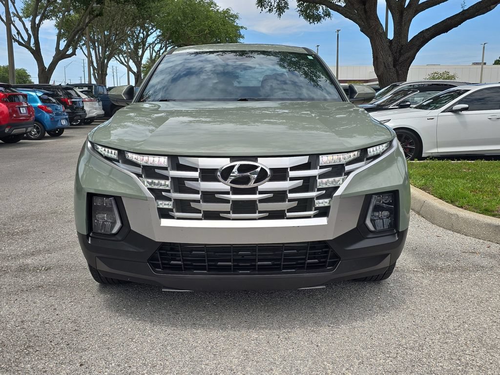 Used 2024 Hyundai Santa Cruz SEL FWD image 2