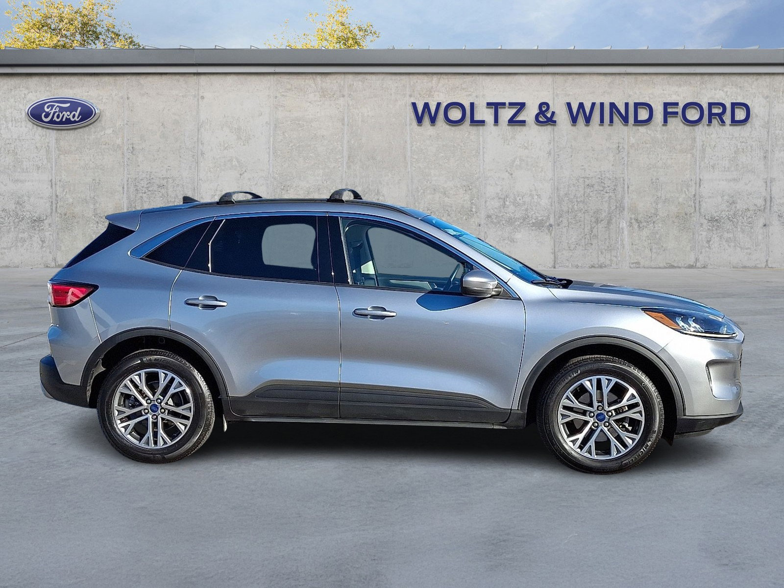 Certified 2022 Ford Escape SEL image 2