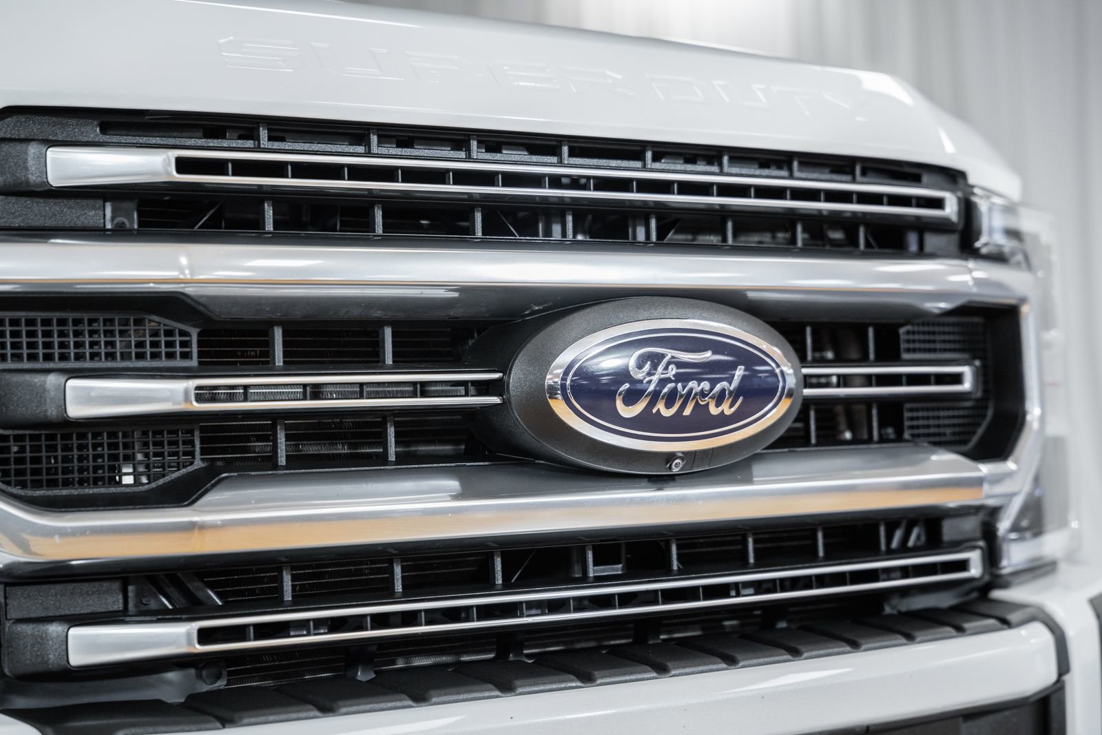 Certified 2022 Ford F250 Platinum w/ Snow Plow Prep Package image 7