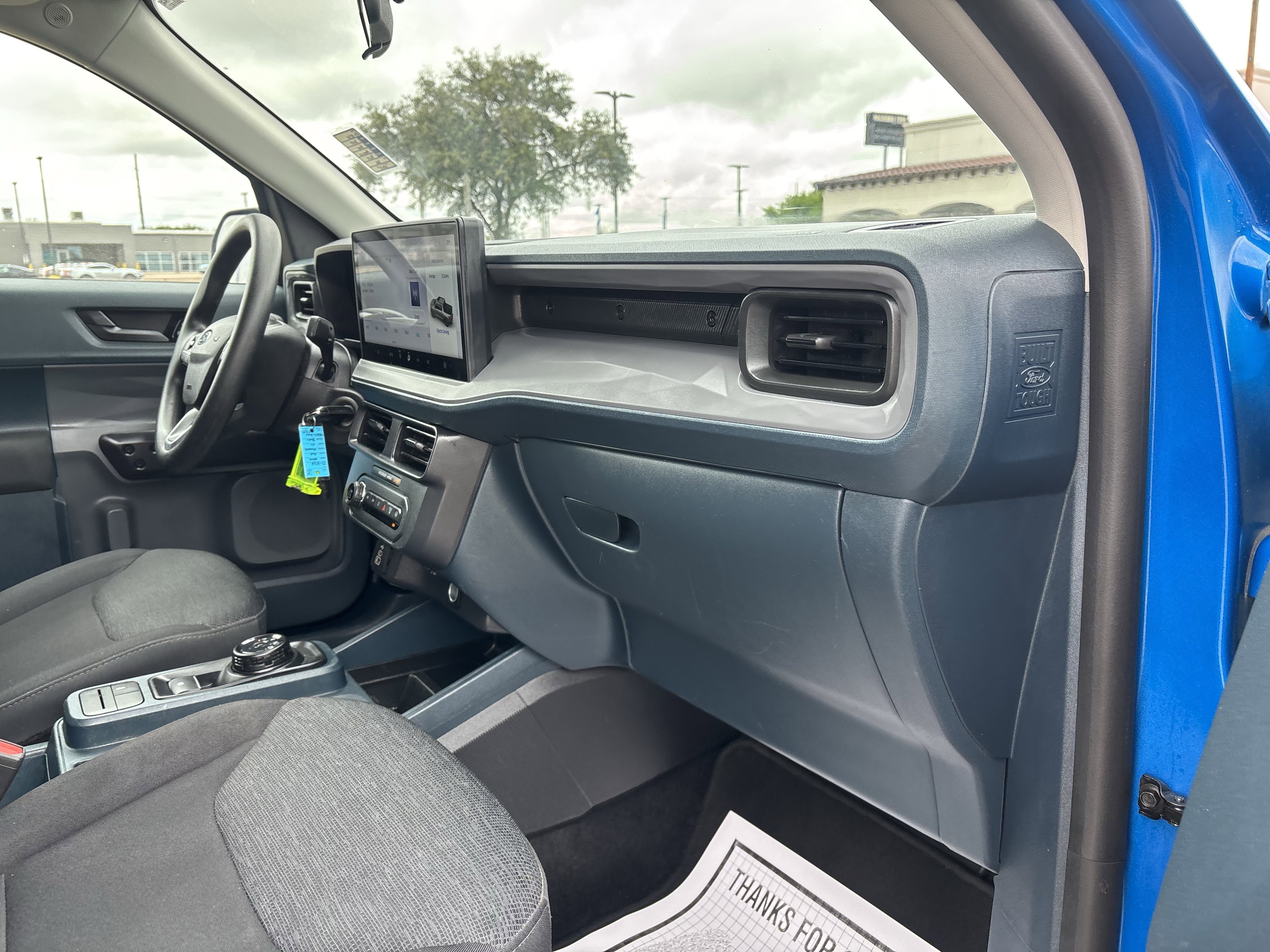 Certified 2025 Ford Maverick XL FWD image 26