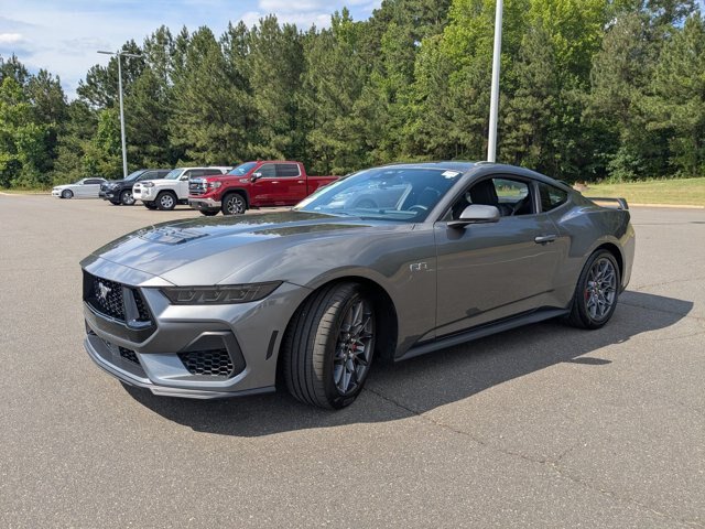 Certified 2025 Ford Mustang GT w/ GT Performance Package RWD image 3