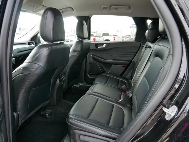 Certified 2025 Ford Escape Platinum AWD/4WD image 12