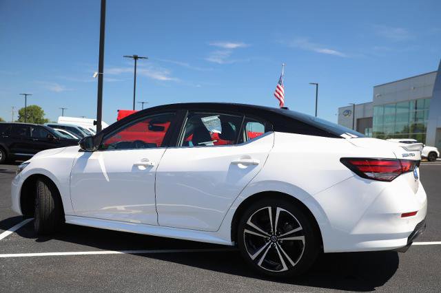 Used 2022 Nissan Sentra SR w/ Electronics Package FWD image 15