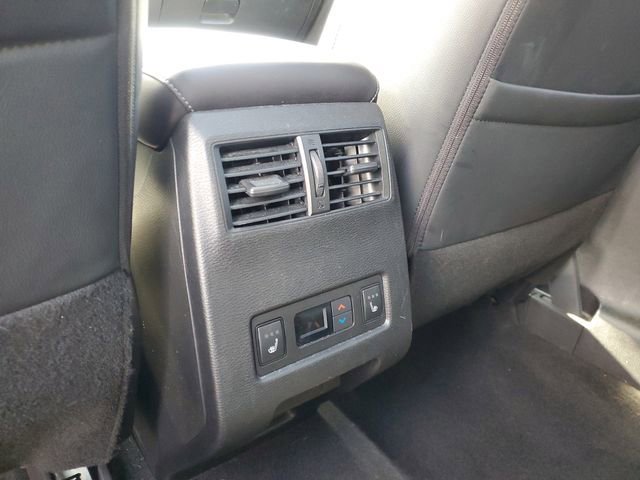 Used 2024 Mitsubishi Outlander SEL image 14